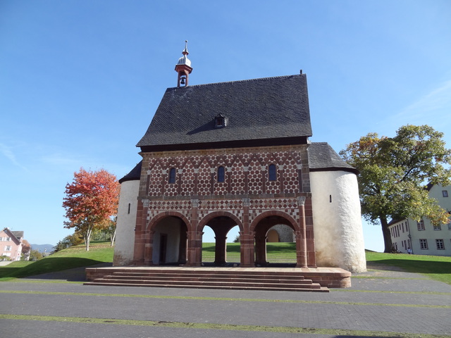 A Lorschi Bencés Apátság az Altenmünster kolostorral - Németország
