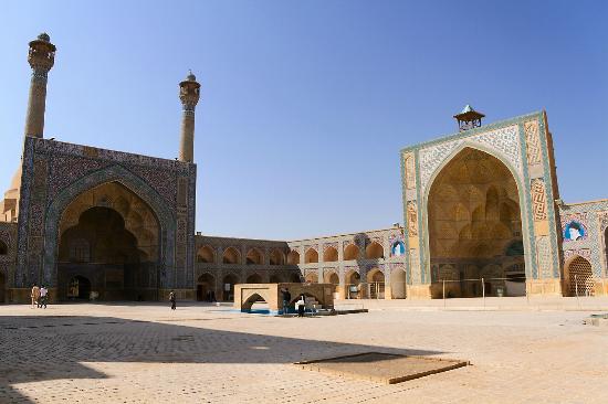 friday-mosque-of-isfahan.jpg