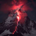 Vörösben izzik a 150 éve meghódított Matterhorn