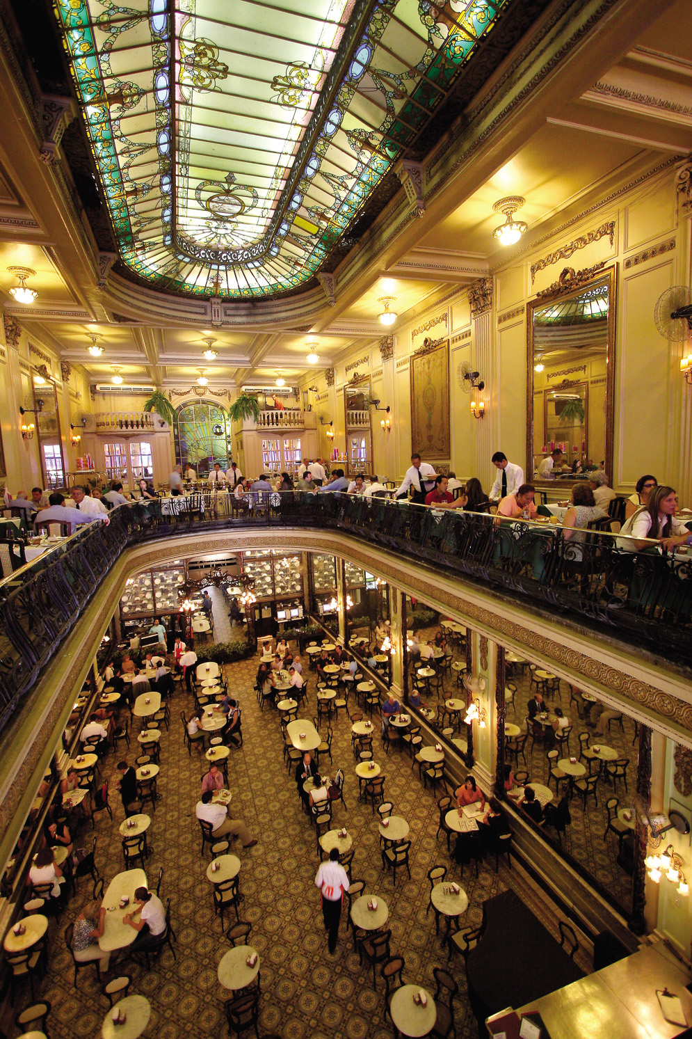 Confeitaria Colombo, Rio de Janero, Bazília.jpg