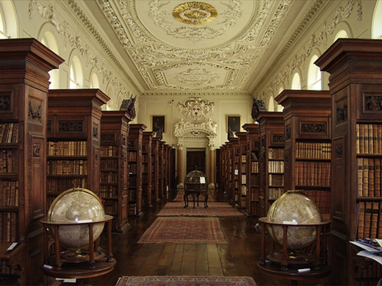 Queen’s College Library, Oxford University, Oxford, UK.jpg