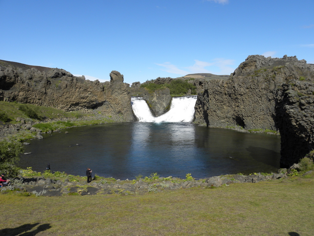 Hjalparfoss.jpg