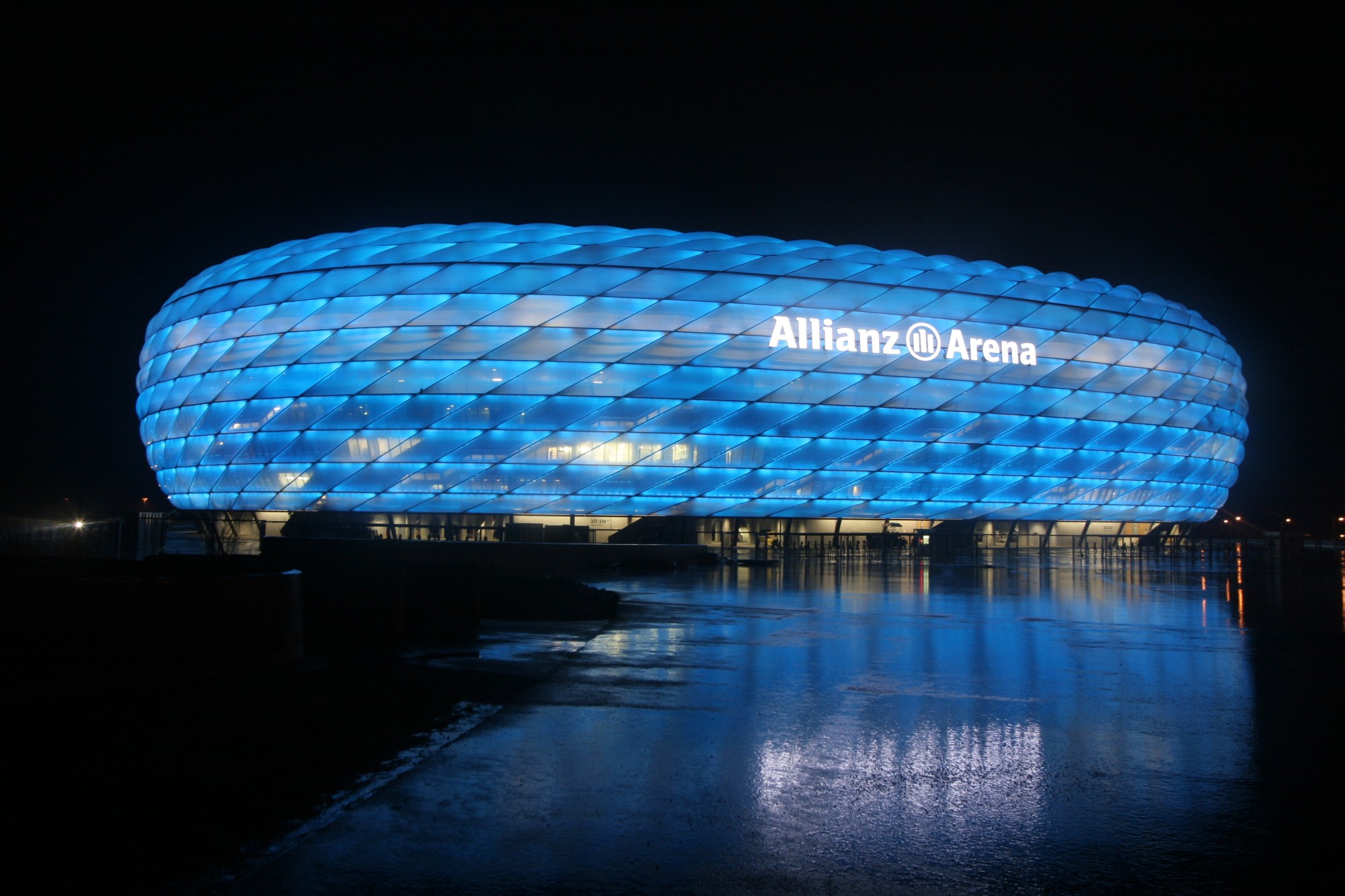Allianz Aréna München.jpg