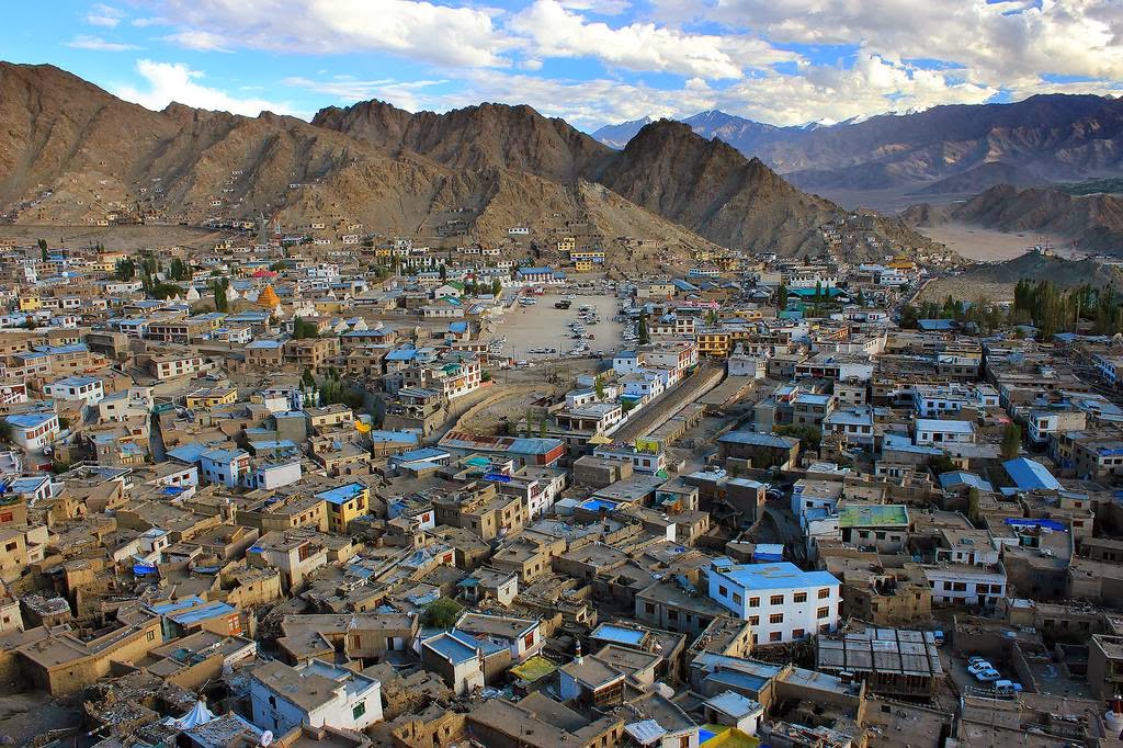 leh palace kashmir ladakh india 15.jpg