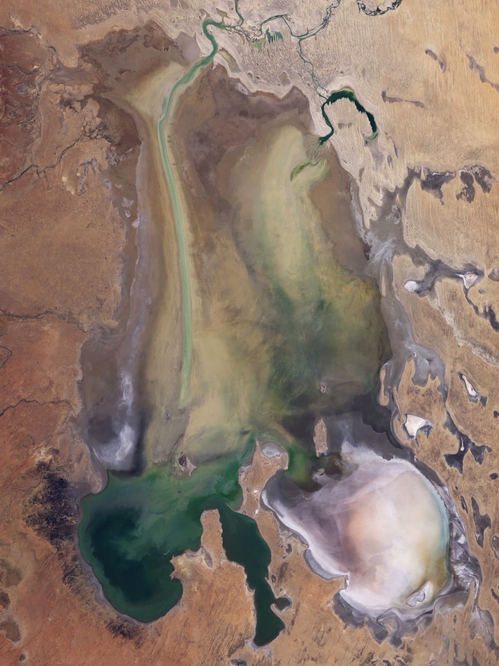 Landsat_Lake Eyre.jpeg