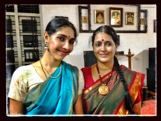 4 - Jayanthi Subramaniam és a lánya, Sumitra.JPG