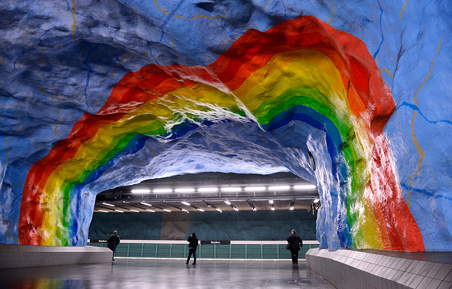 Stadion Station_Stockholm_metro.jpg