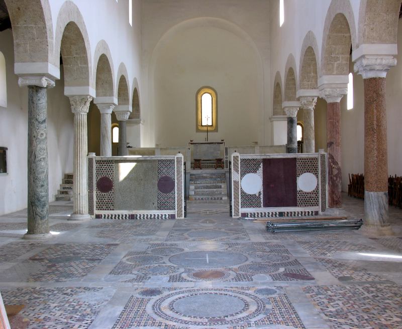 Chiesa di San Menna.jpg