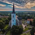 #dawn miracle
Photo by @tferi666 
#sarospatak #roman #catolic #church #tokajwineregion #visittokaj #tokajhegyalja #instahungary #instahun #naturephoto #naturephotography  #turatajolo #loves_hungary #visithungary #UNESCO #unescoworldheritage #unescoworldheritagesite #discoverglobe #instaphoto #pictureoftheday #picoftheday  @elmeny_itthon