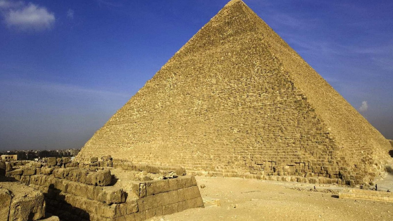 Great-Pyramid-Giza-Egypt-768x1366.jpg