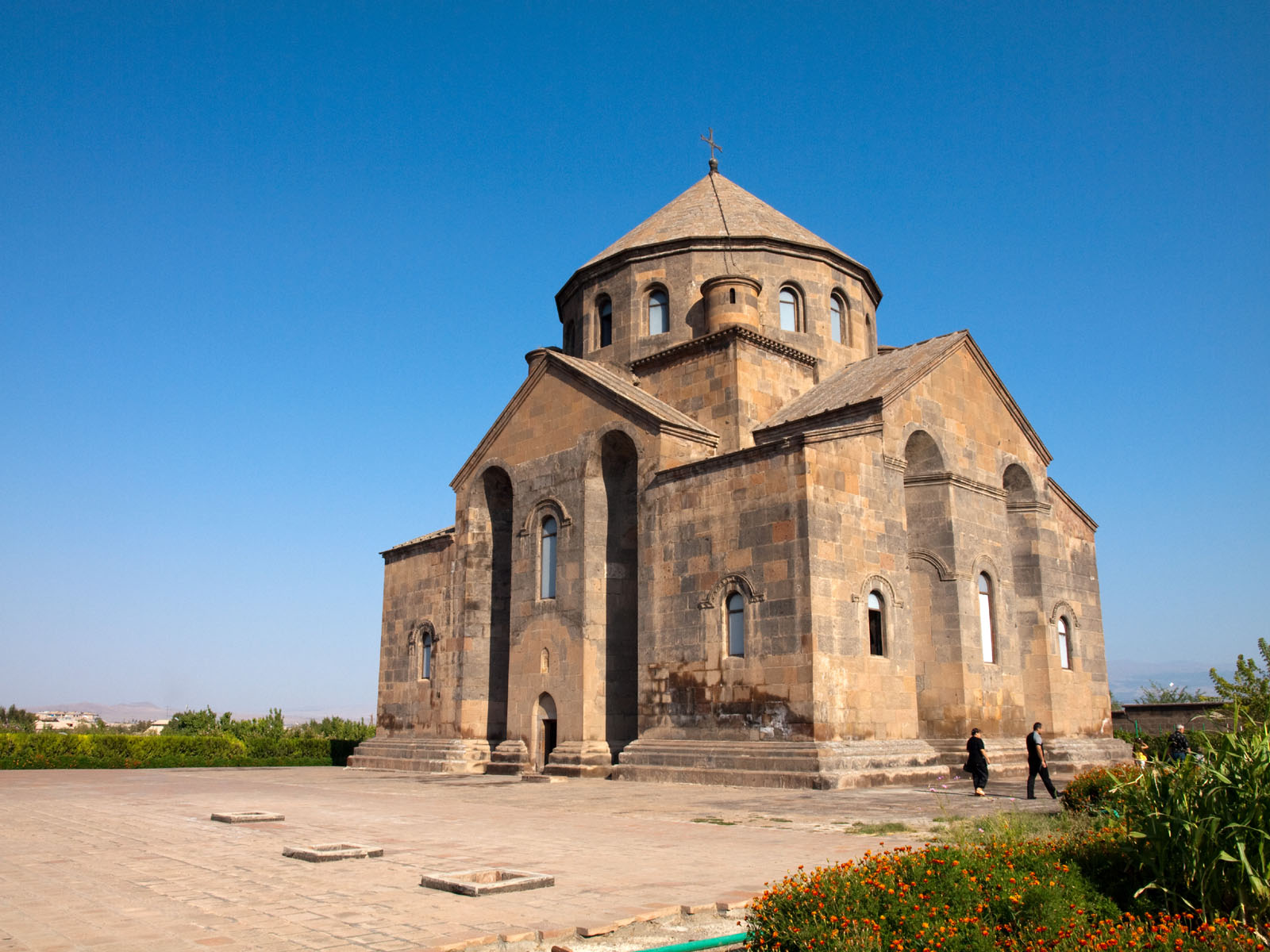 saint_hripsime_church_armenia.jpg