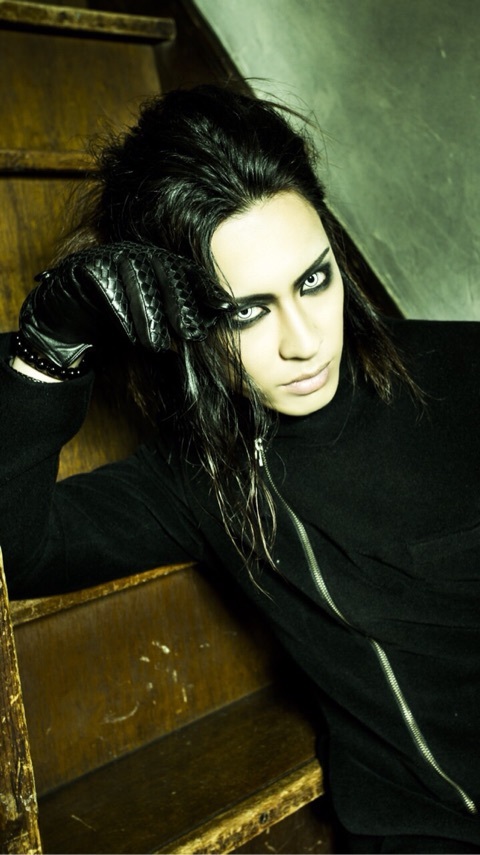 avelcain-new-look-byou.jpg