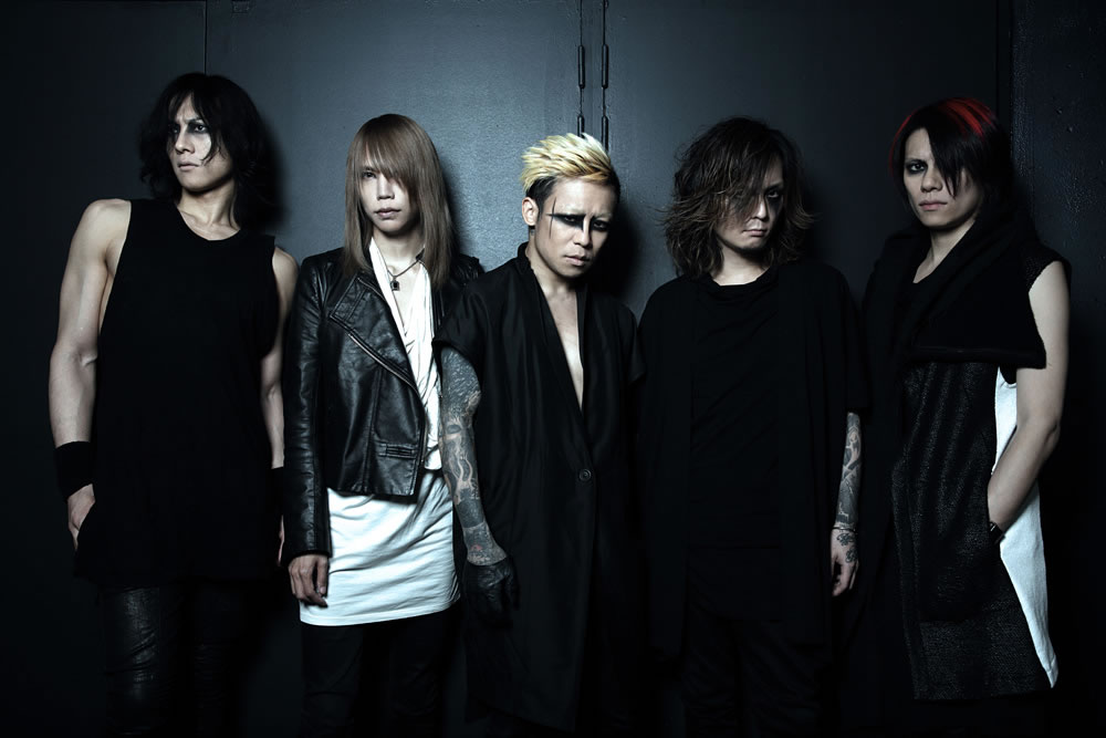 jrock247-dir-en-grey-shinya-interview-2015-b.jpg