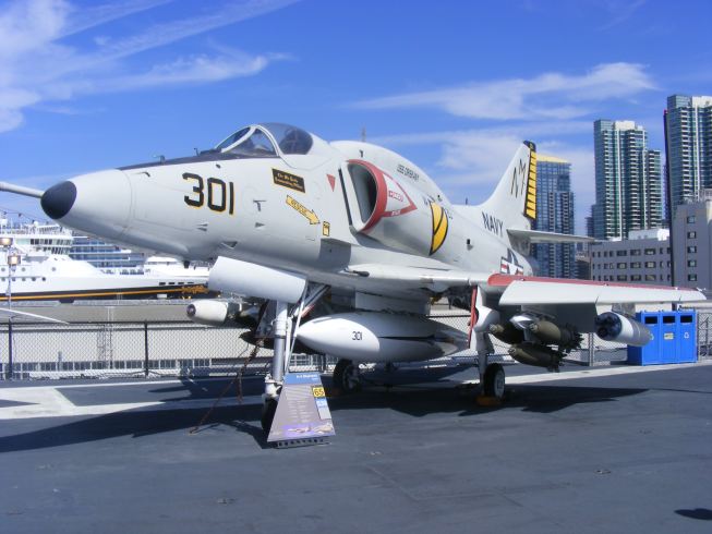 A4 Skyhawk.jpg