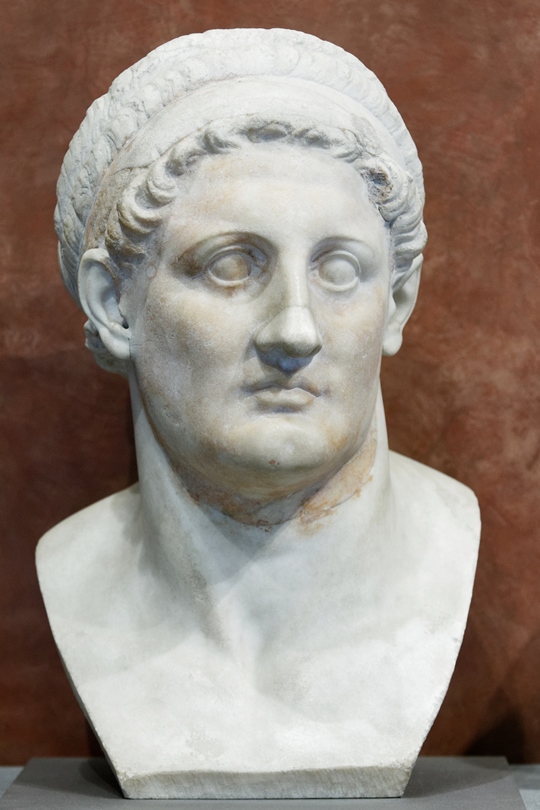 Ptolemy_I_Soter_Louvre_Ma849.jpg