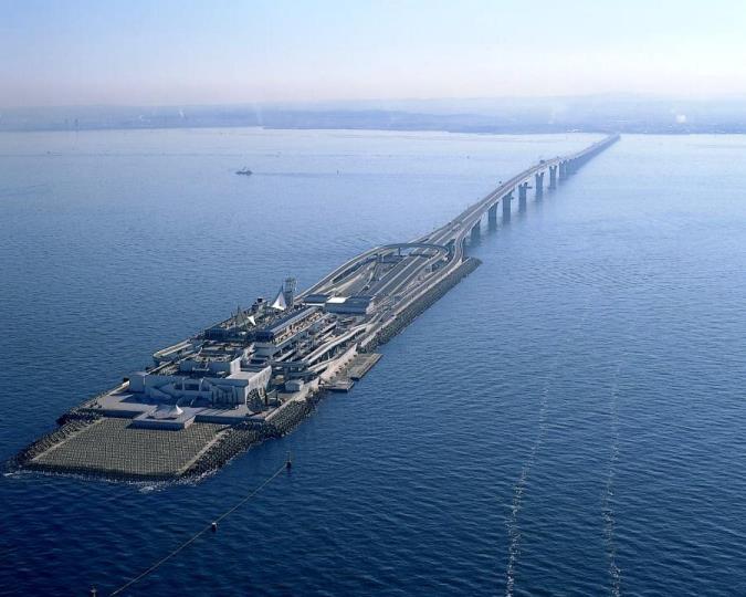 Tokyo Bay Aqua-Line.jpg