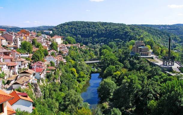 Veliko Tarnovo_Bulgária.jpg