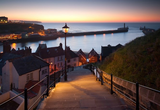 whitby3.jpg