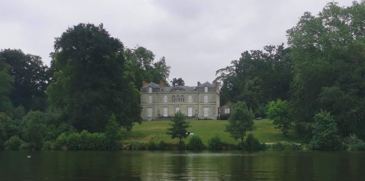 Chateau de la Chantrerie. 19. századi kastély.