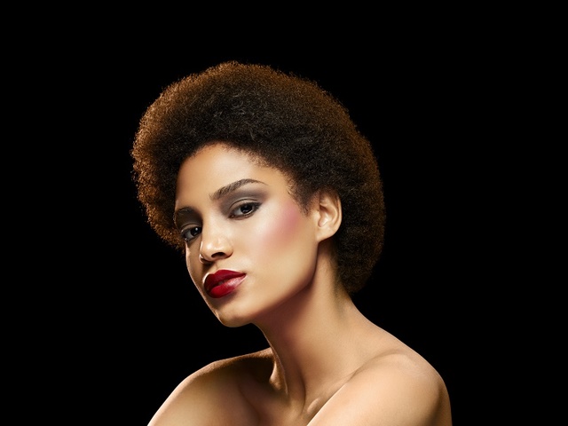 Ezt Neked is látnod kell: MAC x Whitney Houston kollekció