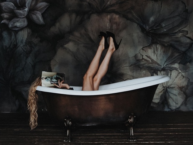 Jöhet egy kis spa történelem a FOREO-tól?