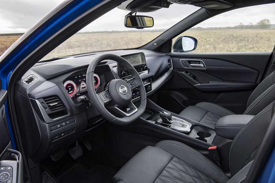 all-new_nissan_qashqai_interior_1-source.jpg