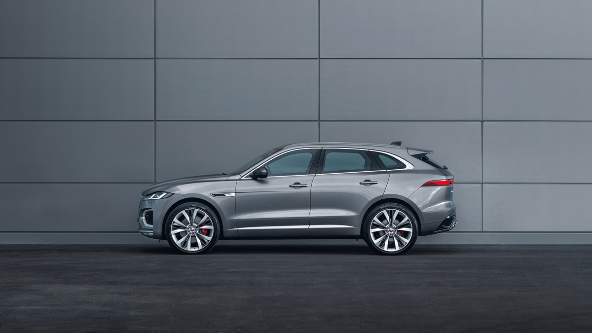 jag_f-pace_21my_location_static_15_side_150920.jpg