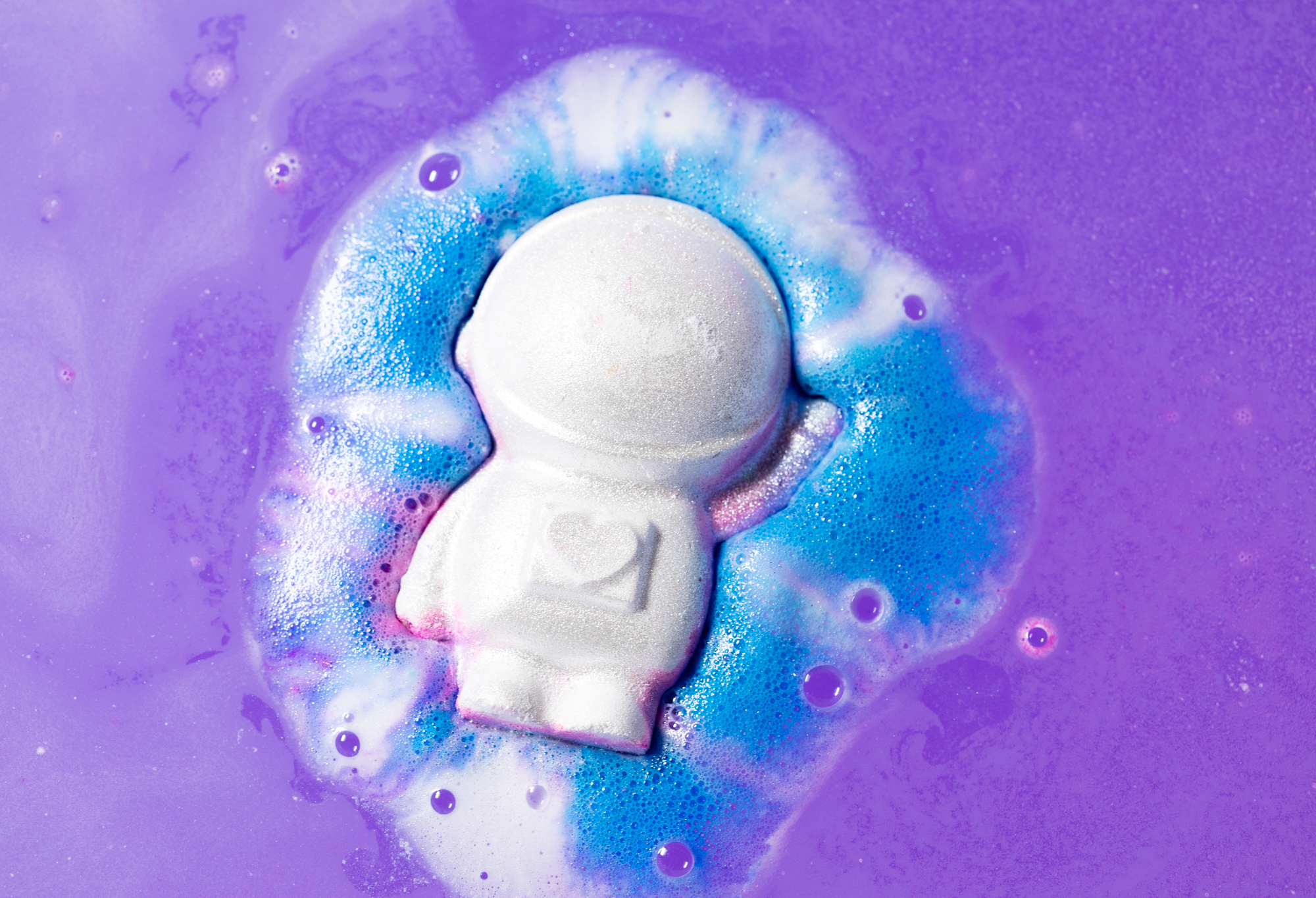 out_of_this_world_bath_bomb_hero_2023-11.jpg