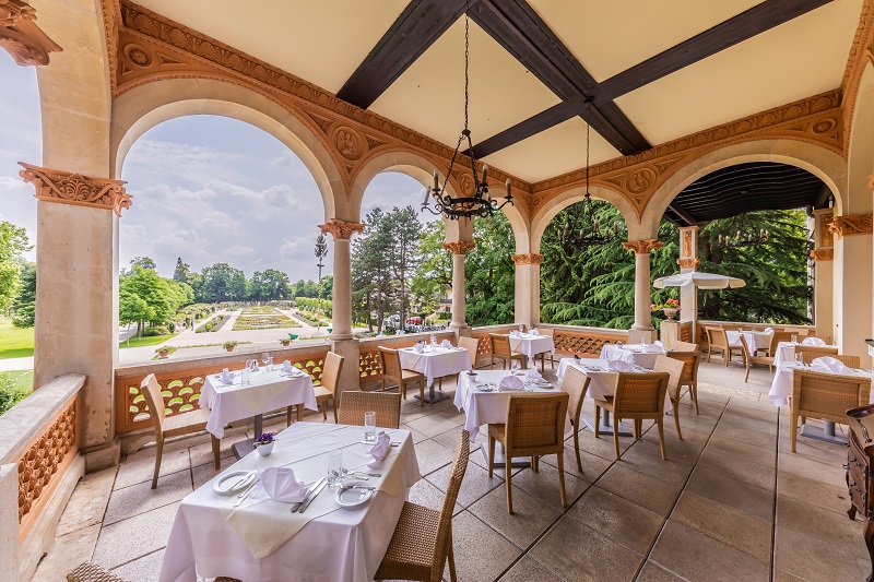 restaurant_terace0004_tmp_00266_imgb7565-hdr.jpg