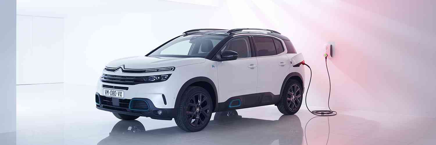 uj_citroen_c5_aircross_hybrid_suv.jpg