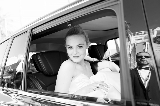 elle-fanning-l-oreal-at-cannes-film-festival-b-w-photo-session-05-18-2017-3.jpg