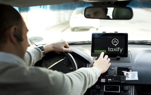 taxify_budapesten2_exact726w.jpg