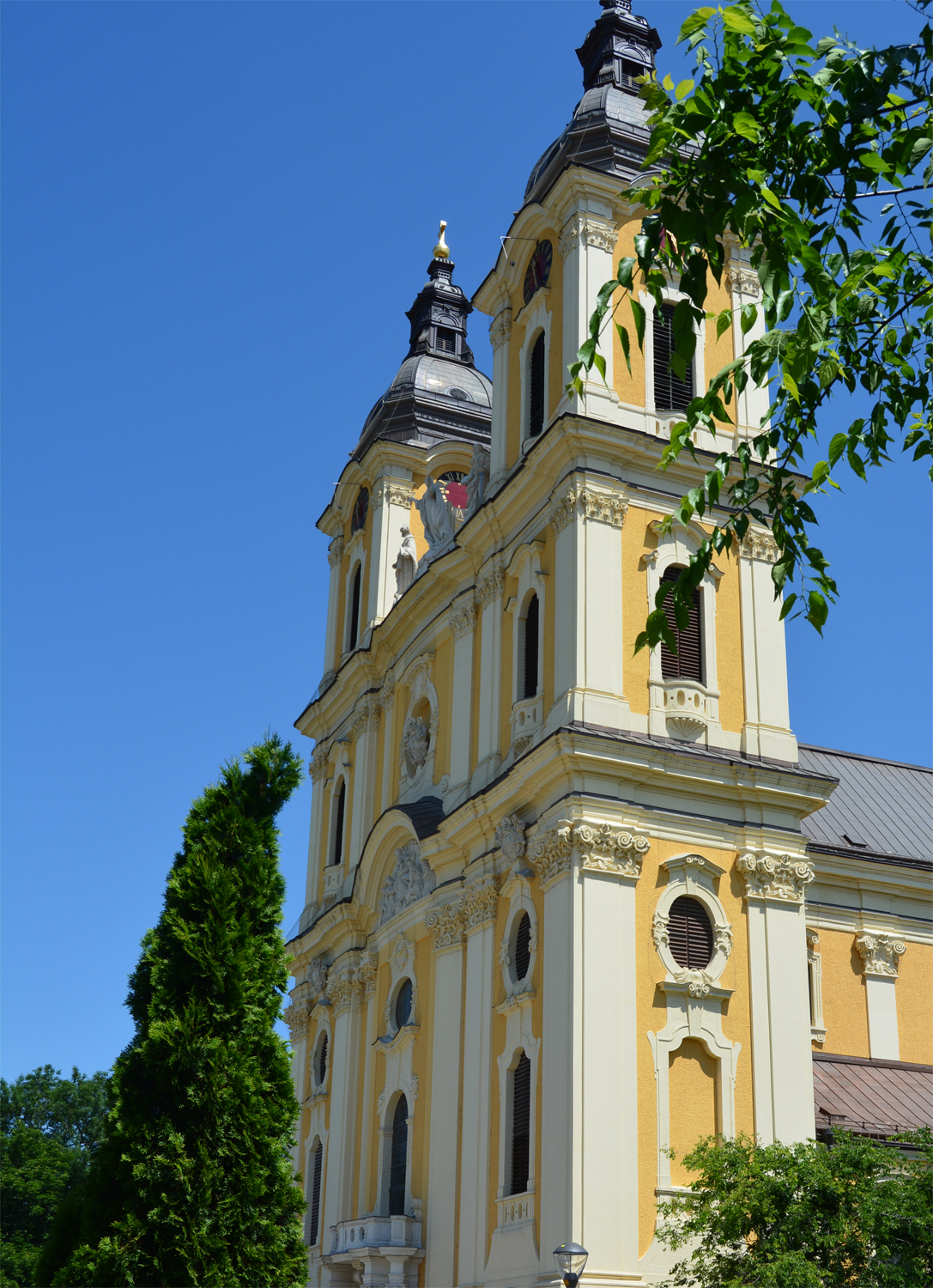 Kalocsa, Főszékesegyház