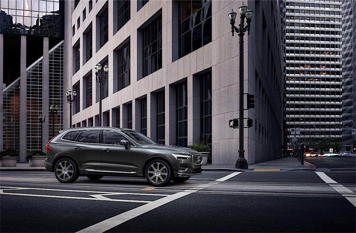 208065_the_new_volvo_xc60-resized.jpg