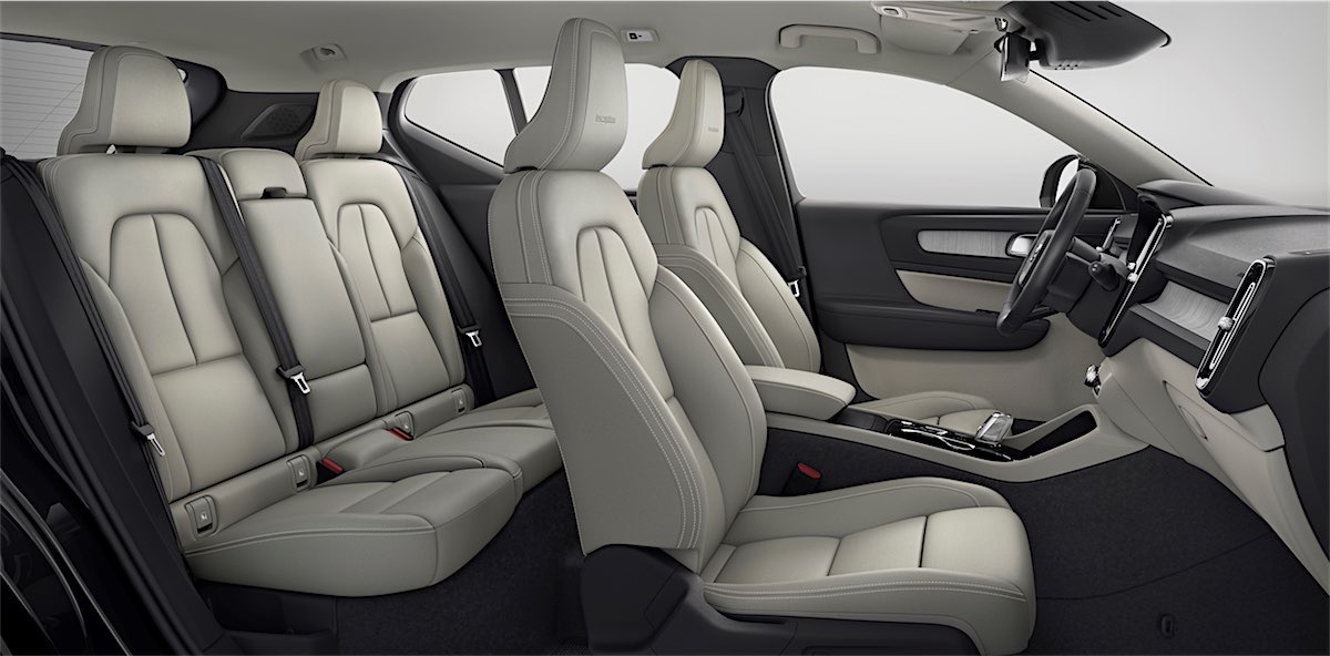 223207_new_volvo_xc40_inscription_interior-resized.jpg