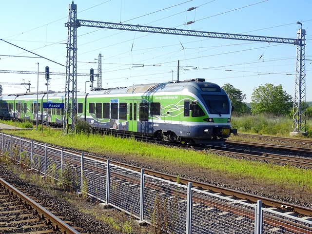 569.JPG