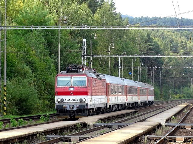637.jpg
