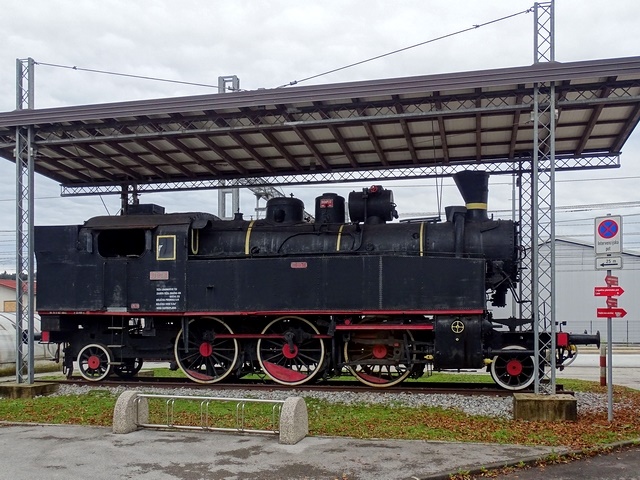 689.jpg