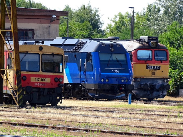 103.jpg