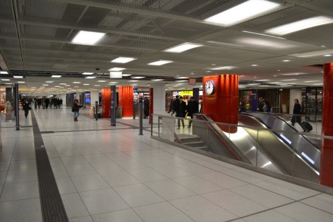 München Hauptbahnhof aluljáró 2014