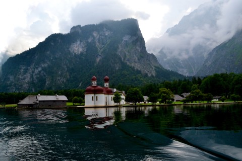 Königssee Obersse Berchtesgaden Nemzeti Park Bajorország St. Bartholomä kápolna