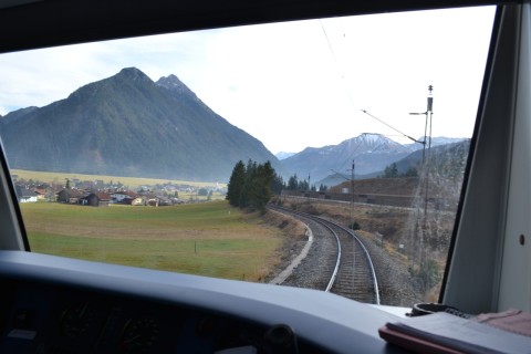 Garmisch-Partenkirchen–Kempten-vasútvonal Außerfernbahn ausztria