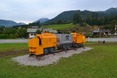Berchtesgaden salzbergwerk bányamozdony csille