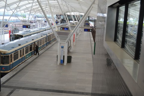 Allianz aréna stadion München U-Bahn Metró Foci futball