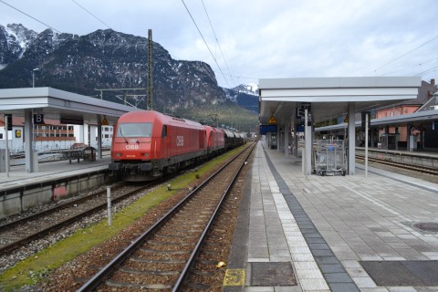 Garmish-Partenkirchen állomás Hercules taurus tandem tehervonat ÖBB 2016