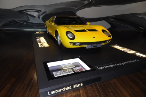 wolksburg volkswagen autostadt Lamborghini Miura