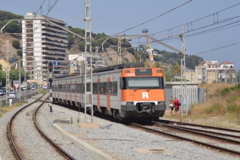 Barcelona-Mataró–Maçanet-Massanes-vasútvonal RENFE 447 sorozat