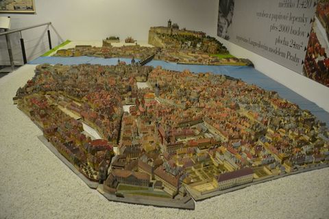 Prága, játékok, múzeum, Království Železnic, középkor, városmodell