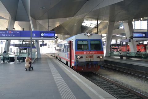 Ausztria, Bécs Hauptbahnhof, Wien