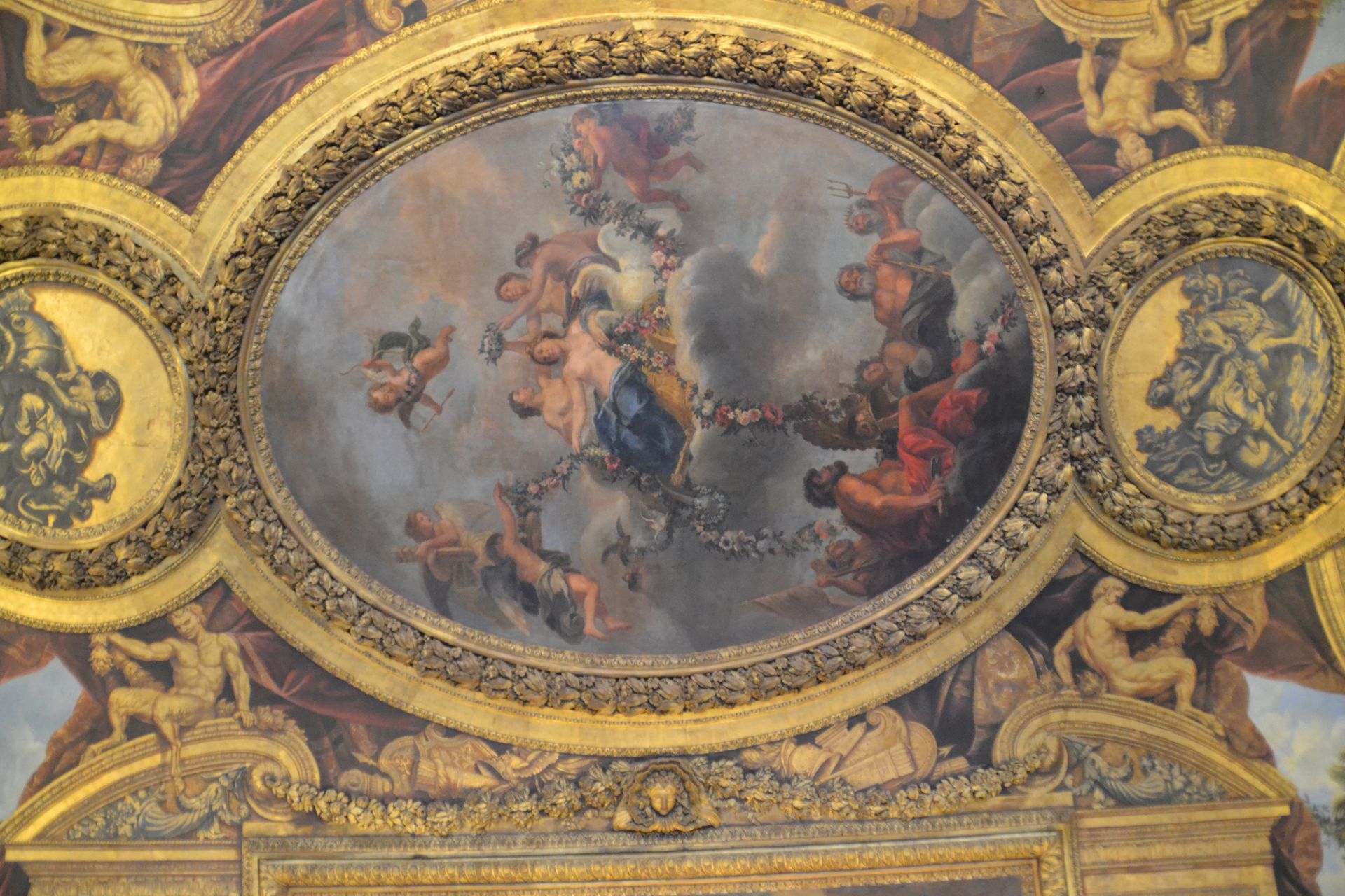Versailles-i kastély freskó